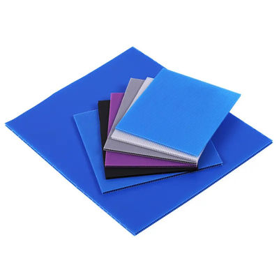 Polypropylene ফাঁপা শীট পুনর্ব্যবহৃত অনমনীয় ফ্লুটেড টুইনওয়াল বোর্ড